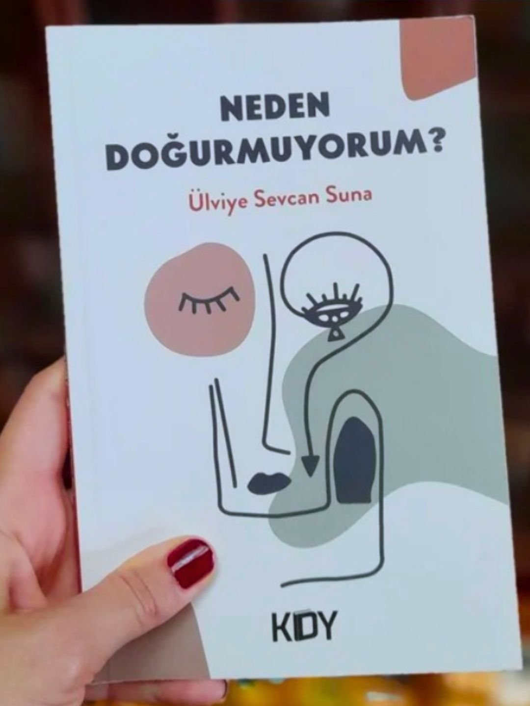 Edebiyat ve felsefe ilgisini temsil eden kitap fotoğrafı